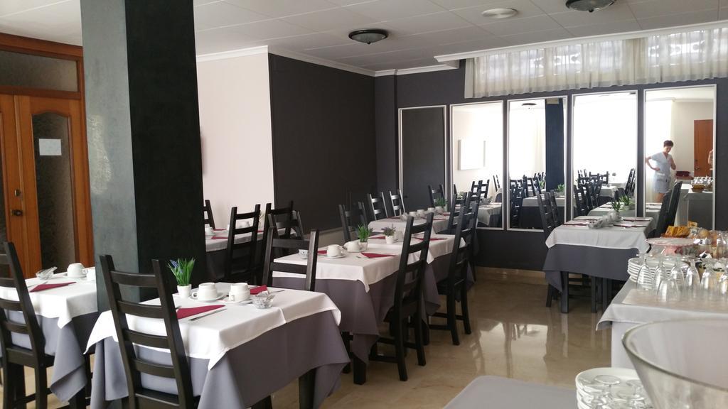 Hotel Alguer L'Ametlla de Mar Zewnętrze zdjęcie